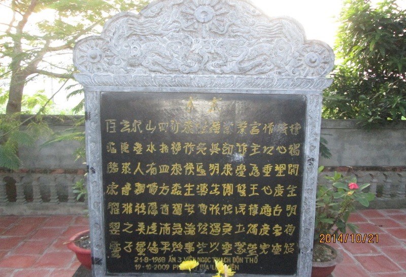 tuyet son 2.jpg