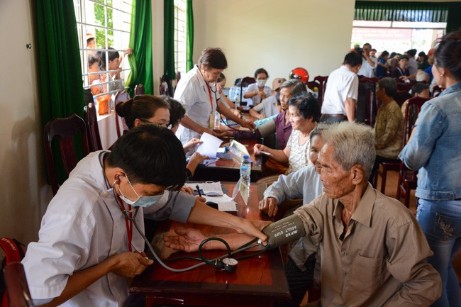 hoang phap.jpg
