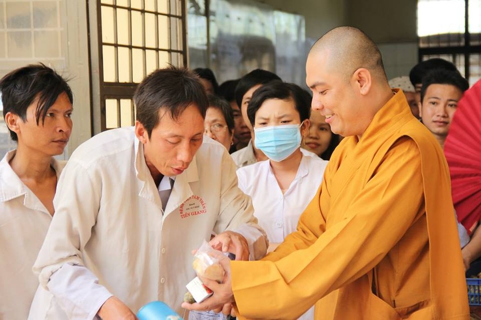 60 bạn trẻ Hội 14 chữ tu học, phóng sanh... ảnh 1 hoi 14 chu.jpg