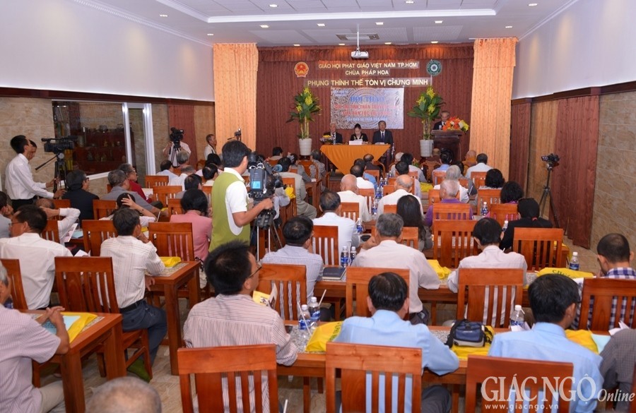 Hội thảo bàn về tác phẩm của Giáo sư Trần Văn Giàu ảnh 7 BT (3).jpg