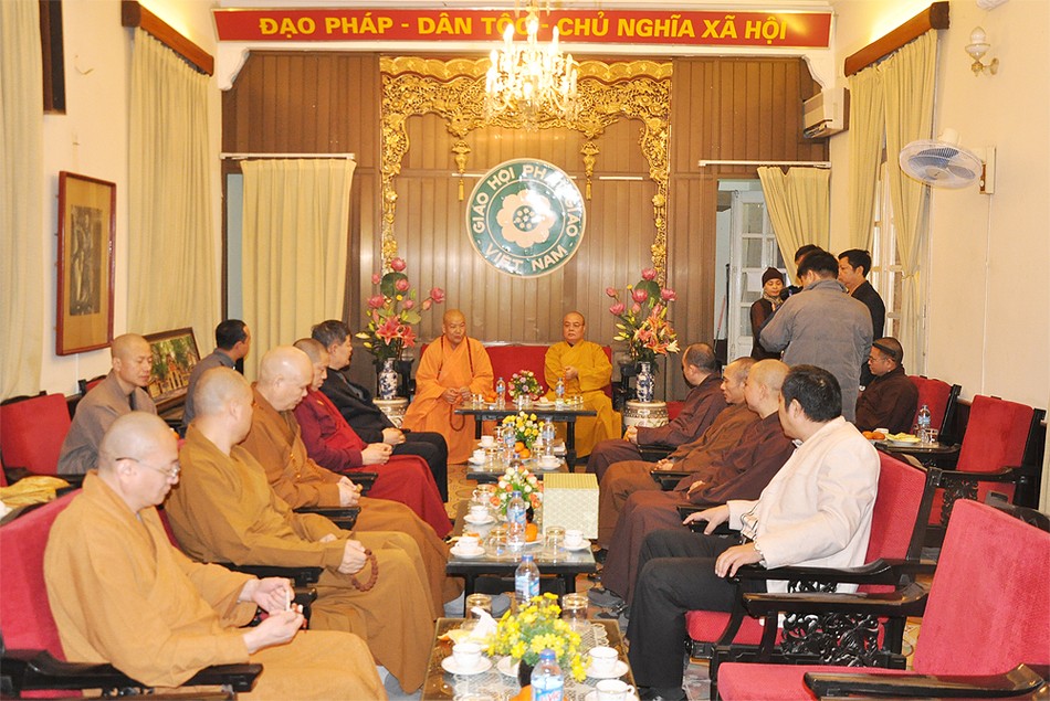 Hiệp hội Phật giáo Trung Quốc thăm GHPGVN ảnh 2 Trung quoc 1.jpg