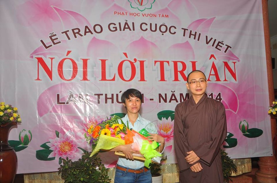 Trao giải cuộc thi "Nói lời tri ân" lần 3 ảnh 2 tri an 2.jpg