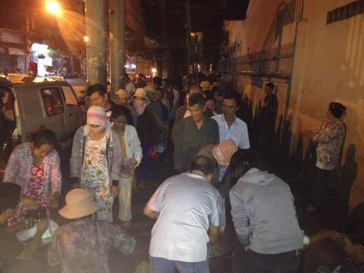 Tặng 3.000 suất cháo ấm áp nghĩa tình ảnh 1 unnamed.jpg