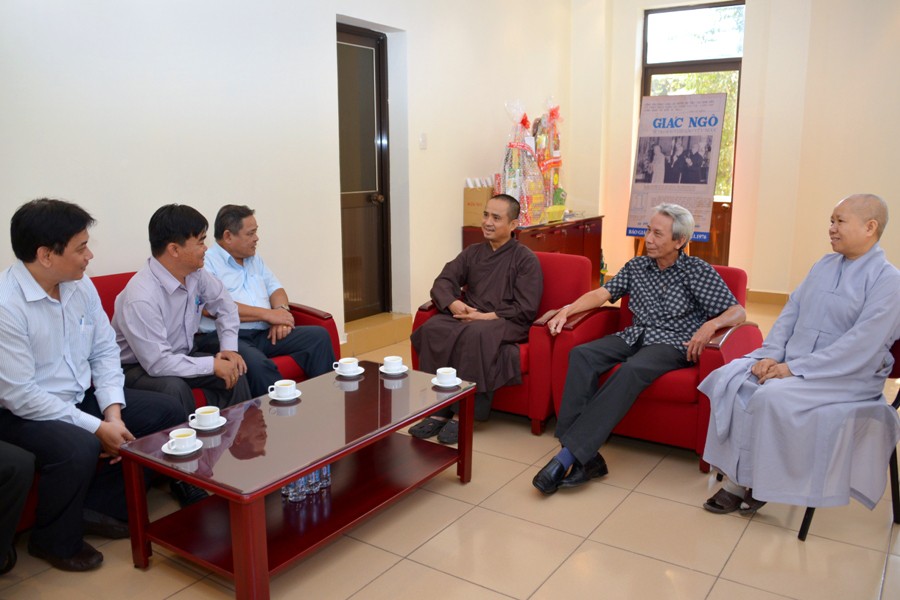 Ban Ton Giao (1).JPG