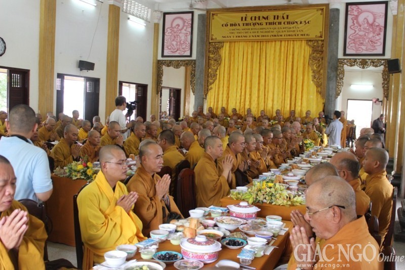 Bổ nhiệm HT.Thích Minh Thông trụ trì chùa Huệ Nghiêm ảnh 10 15hn.jpg