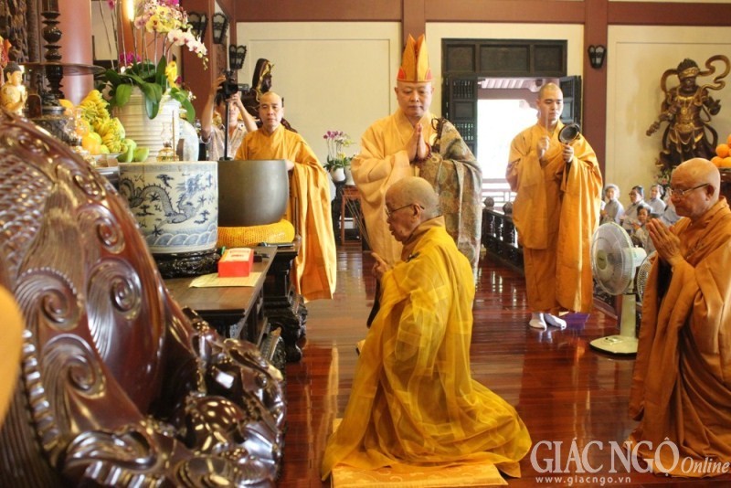 Bổ nhiệm HT.Thích Minh Thông trụ trì chùa Huệ Nghiêm ảnh 3 5hn.jpg