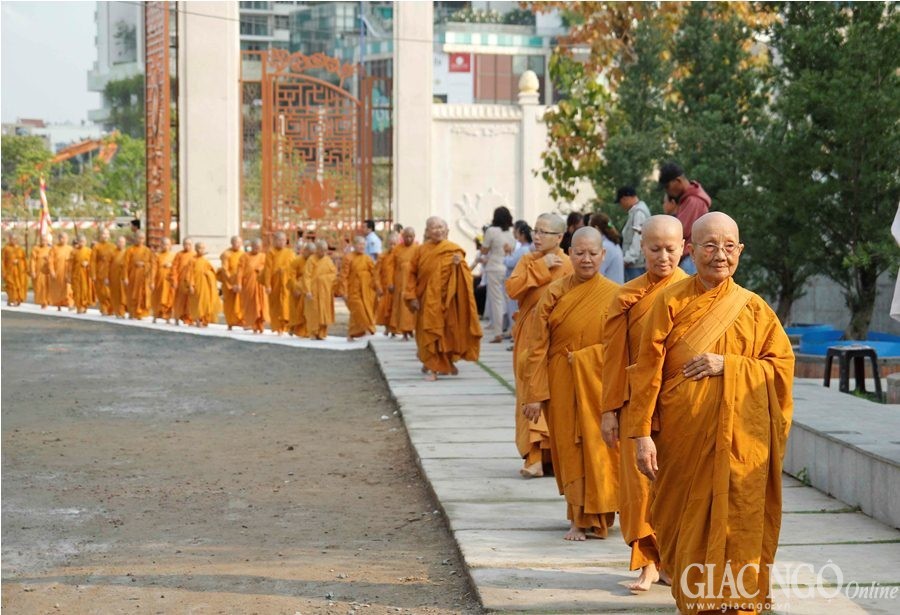 Tưởng niệm 61 năm Tổ sư Minh Đăng Quang vắng bóng ảnh 15 ANH AA (14).jpg