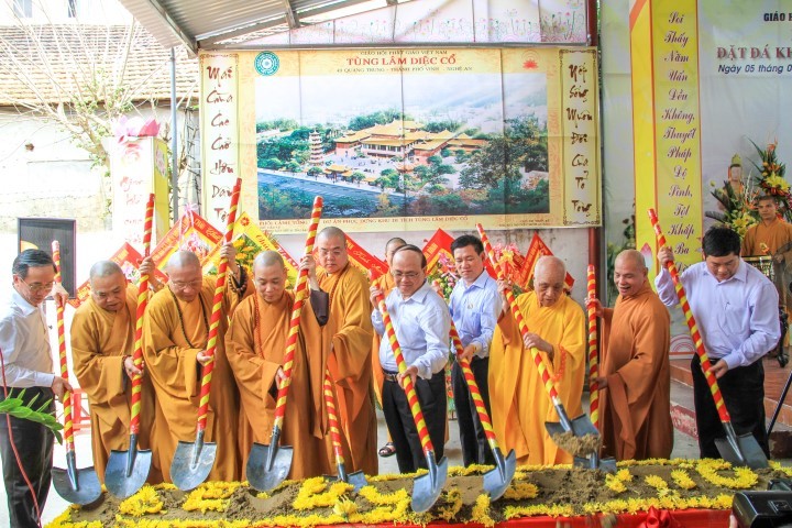 IMG_4487_1 (Small).JPG