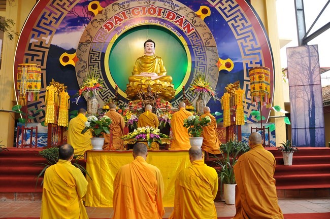 Hà Nội: Trên 250 giới tử thọ giới tại Đại giới đàn 2015 ảnh 3 1 hnoi 5.jpg