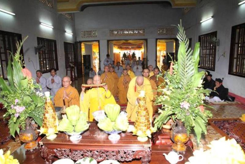 Tưởng niệm 20 năm ngày HT.Thích Chánh Trực viên tịch ảnh 6 qtri06.jpg