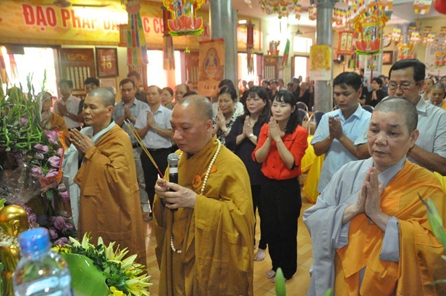 PG H.Quốc Oai và Q.Thanh Xuân tổ chức Phật đản ảnh 6 thanh xuan 1.jpg