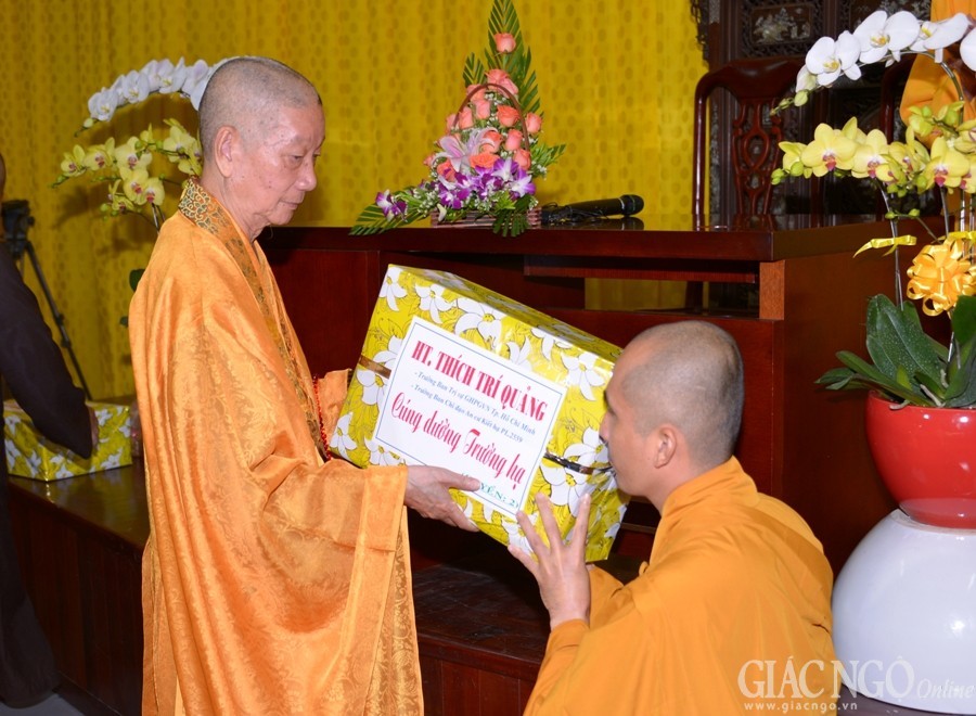 Tham Truong Ha (7).jpg