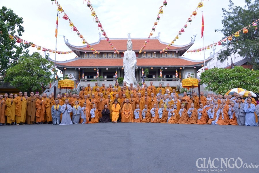 Tham Truong Ha (9).jpg