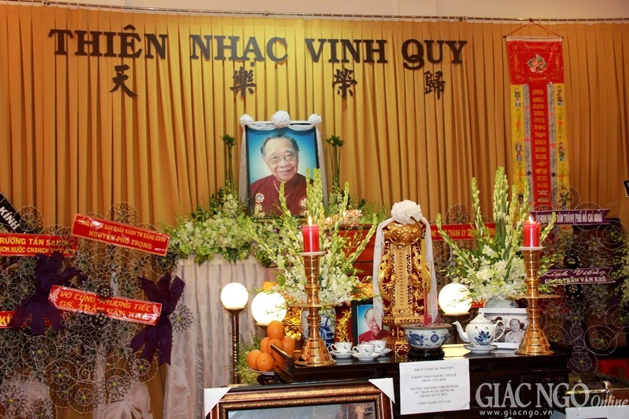 vieng GS khe (1).jpg