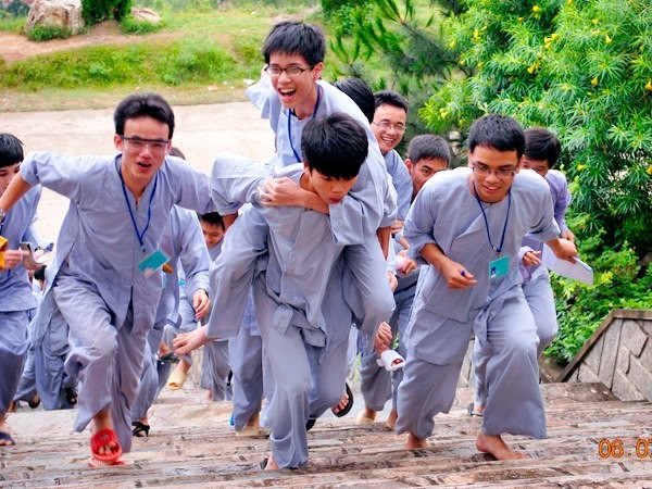 Anh Trang PGTT 801, minh hoa bai của Khanh Vi.jpg