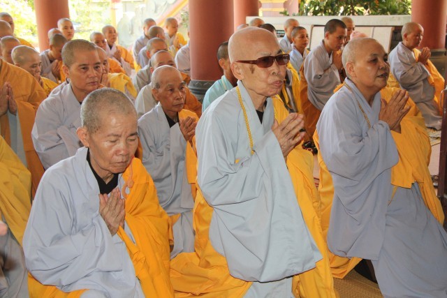 Thái Bình: Trường hạ Thánh Long khai khóa an cư ảnh 2 thai binh 5.jpg