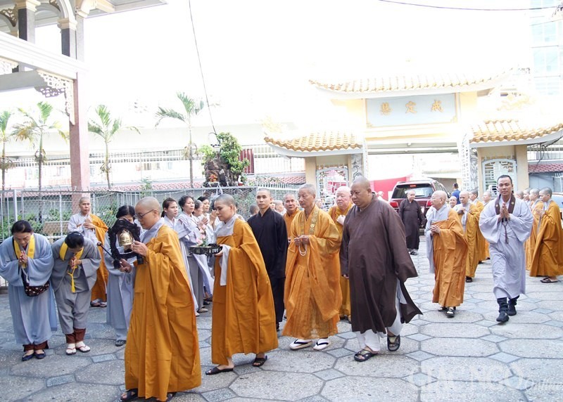 Chua Hue Lam q (2).jpg