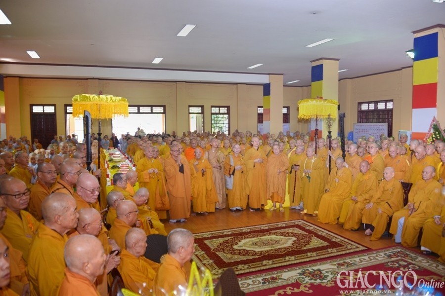 Lễ húy nhật lần thứ 18 cố Đại lão HT.Thích Thiện Hào ảnh 9 ANH BT (12).jpg