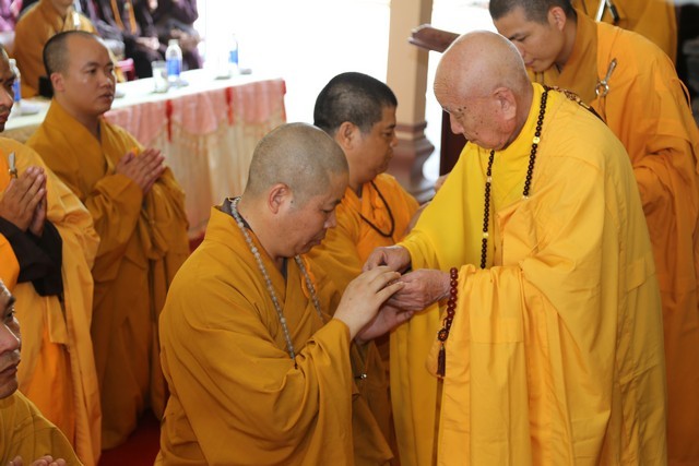 Ninh Bình: Tưởng niệm cố Đại lão HT.Thích Tâm Châu ảnh 4 hnoi 2.jpg