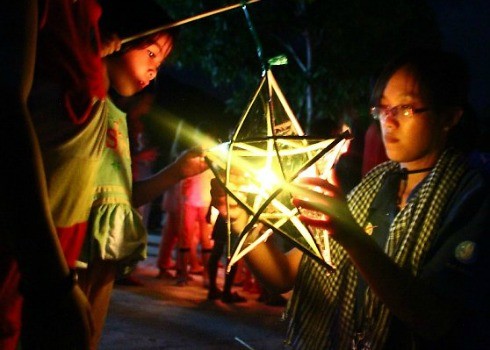 trung thu.jpg