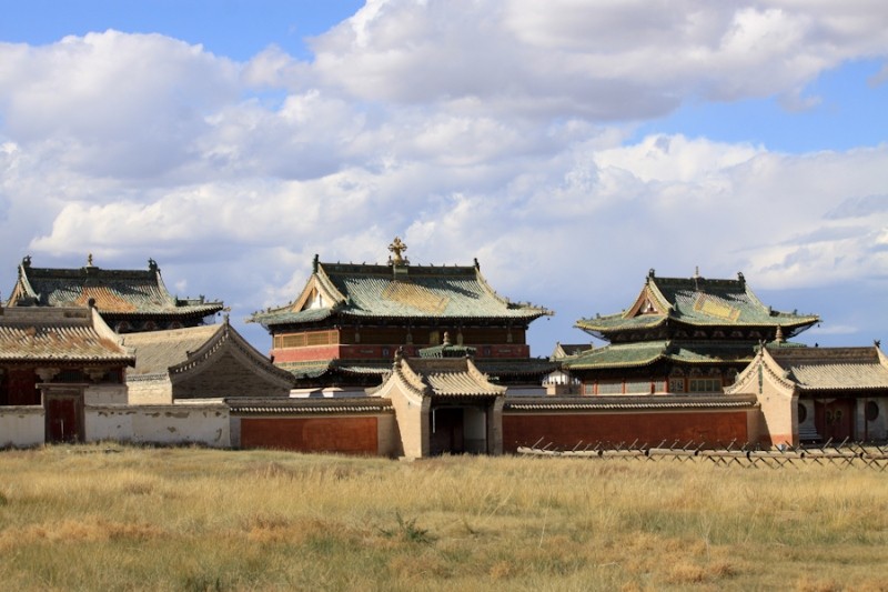 Erdene Zuu: Tu viện Phật giáo cổ xưa ở Mông Cổ | Giác Ngộ Online