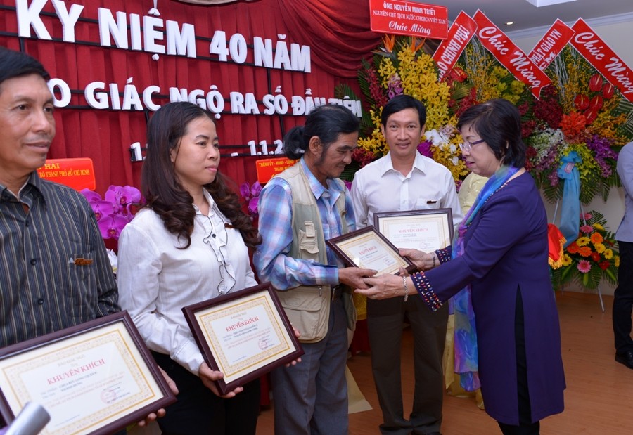 Le chinh thuc (21).JPG