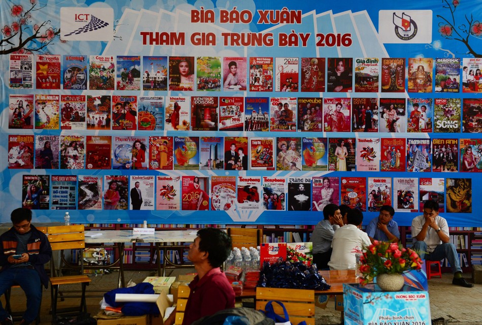 TP.HCM: Khai mạc Đường báo xuân 2016 ảnh 4 ttung-baoxuan-2-1453723173.jpg