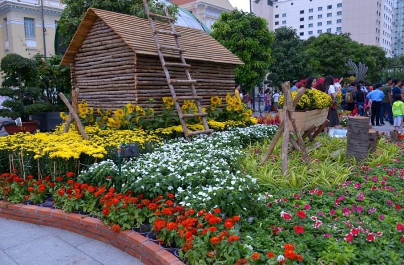 ĐHoa Nguyen Hue - chieu 28 Tet (14).JPG