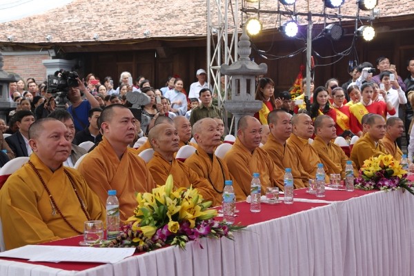 dienphuc9.jpg