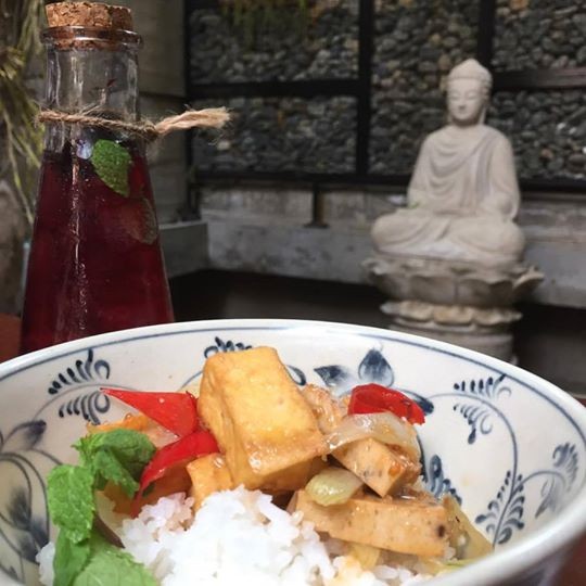 Những món chay ngon của quán chay Here & Now ảnh 5 w here04.jpg