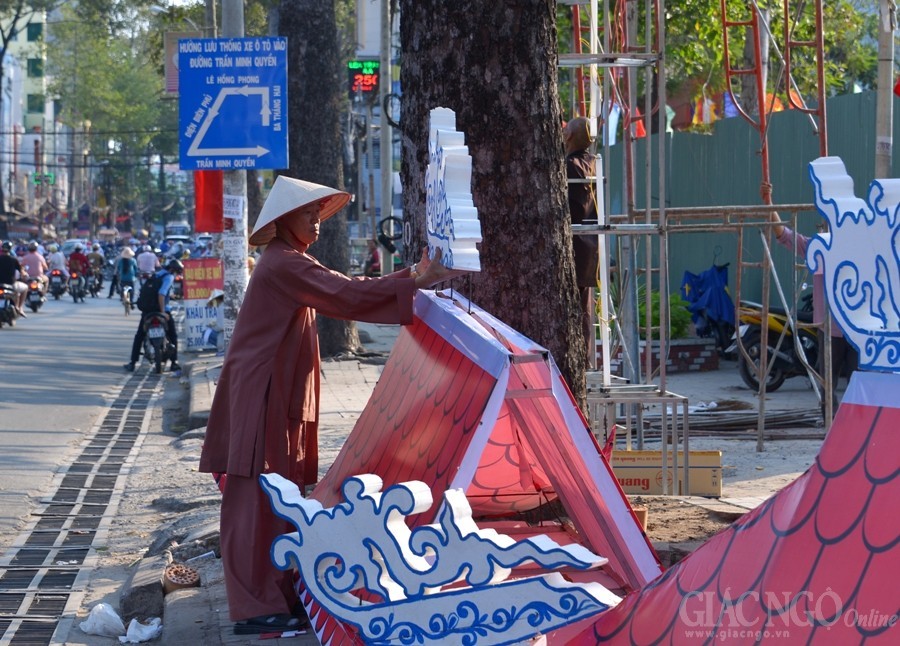 Hoc vien - VNQT ngay 13-5 (17).JPG