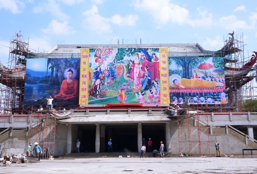 Hoc vien - VNQT ngay 13-5 (20).JPG