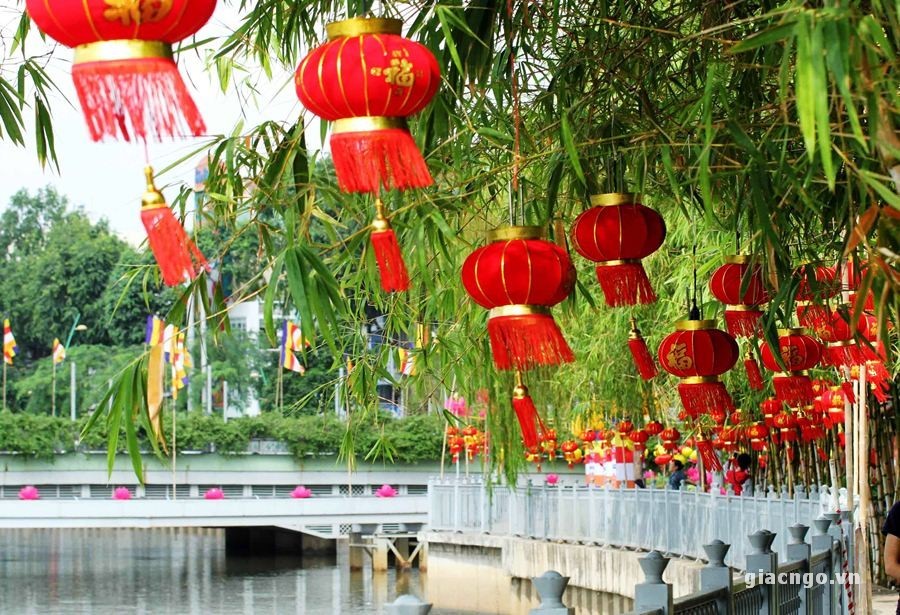 KHONG KHI pd (16).JPG