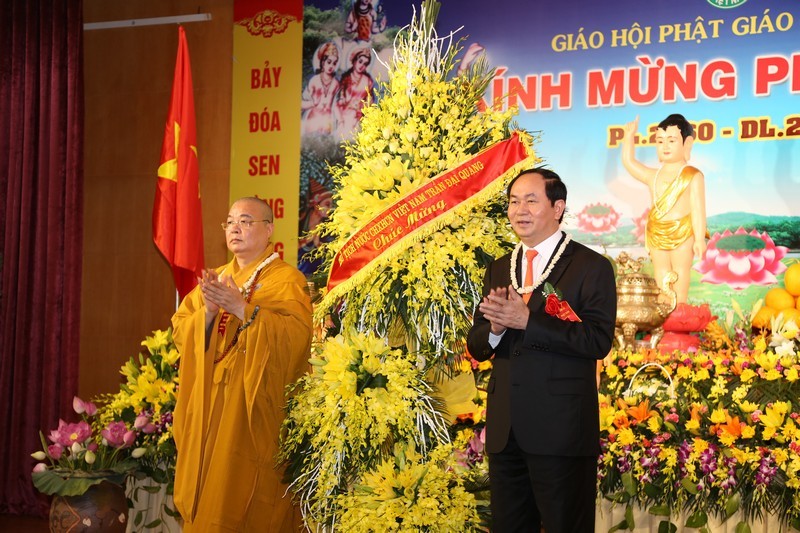 T.Ư Giáo hội trang nghiêm tổ chức Đại lễ Phật đản ảnh 13 1 hnoi 16.jpg