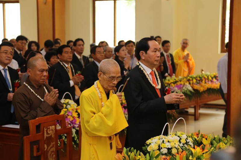 T.Ư Giáo hội trang nghiêm tổ chức Đại lễ Phật đản ảnh 17 1 hnoi 18.jpg