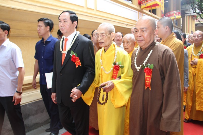 T.Ư Giáo hội trang nghiêm tổ chức Đại lễ Phật đản ảnh 22 1 hnoi 23.jpg