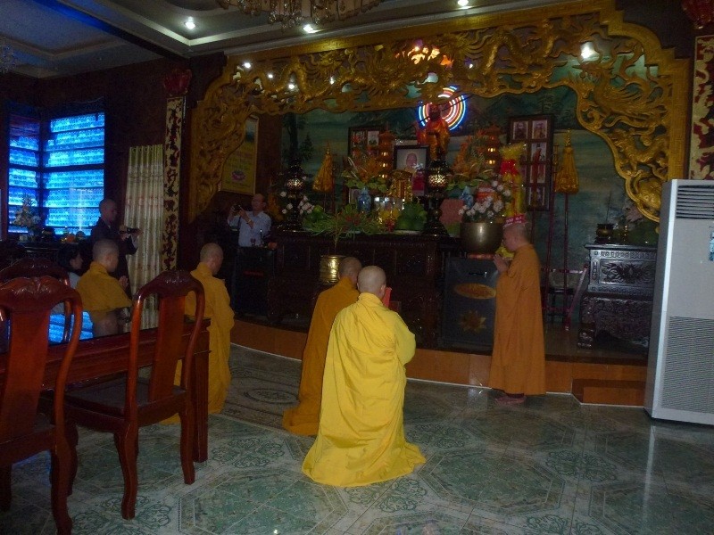 Đại Giới đàn Đức Tạng cung thỉnh Hội đồng Thập sư ảnh 2 a nthuan 2.jpg