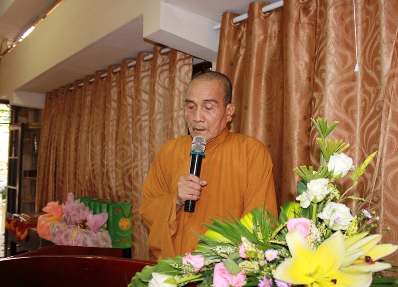 Chư Ni Q.3 tạ pháp An cư kiết hạ PL.2560 ảnh 2 3y.jpg