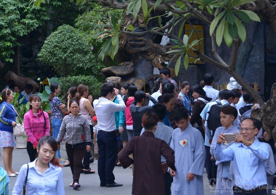 Le Vu Lan - mung 14-7 (12).JPG