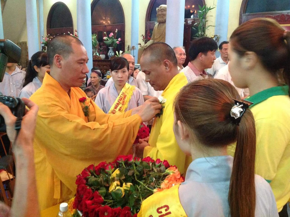 Vĩnh Phúc: Ấm áp Vu lan tại chùa Tích Sơn ảnh 1 FB_IMG_1471371374921.jpg