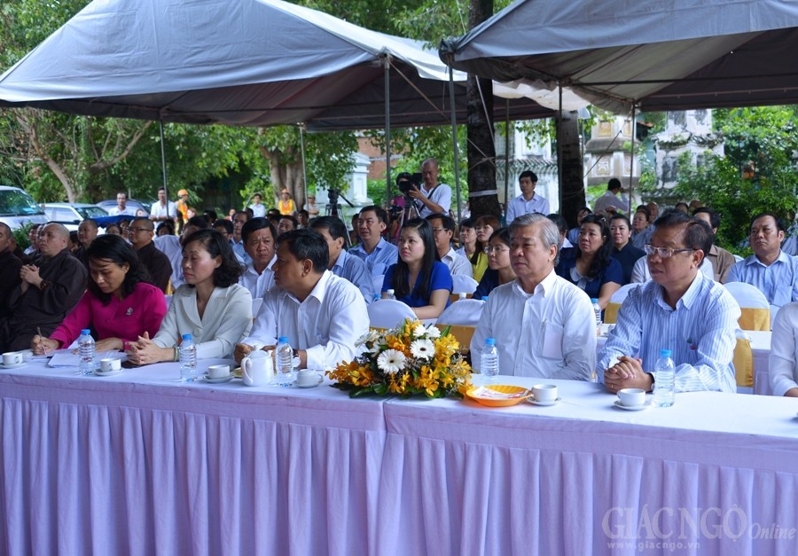 Le khoi cong - chua Giac Vien (4).JPG