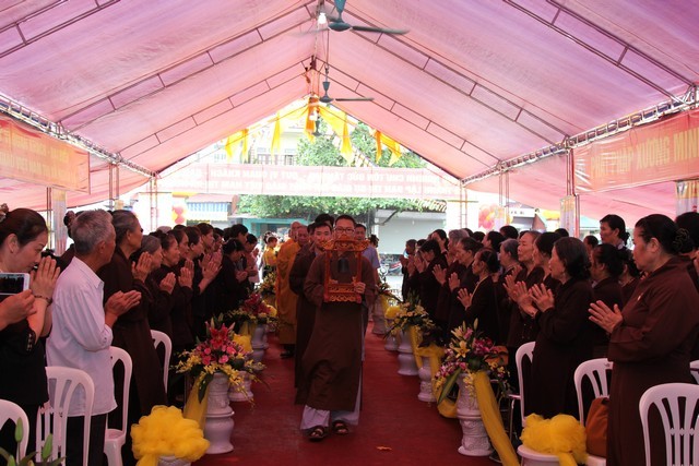 1 htuan 7.jpg