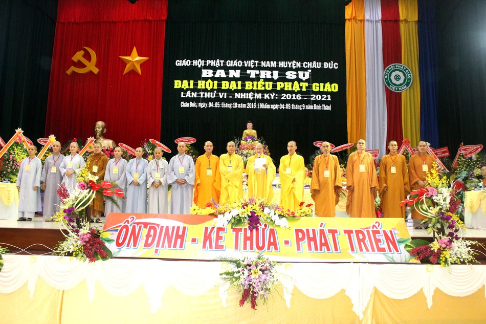 tan bts huyen ra mat, dd chieu hien, truong bts phat bieu nhan nhiem vu.JPG