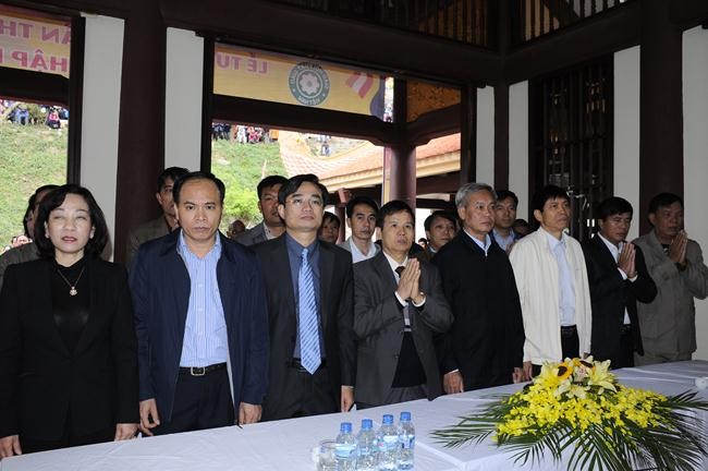 Tưởng niệm Đức Phật hoàng trên Yên Tử ảnh 2 1 a qninh 4.jpg