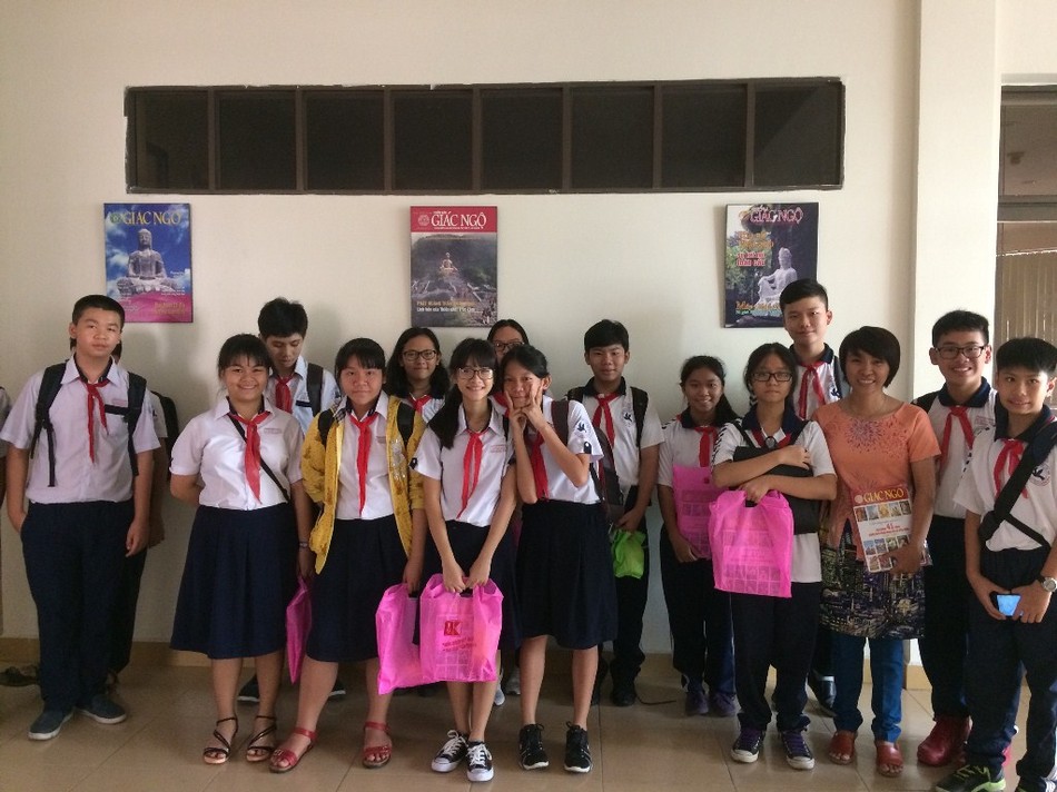 Học sinh trường Võ Trường Toản tham quan Giác Ngộ ảnh 4 votruongtoan 3.jpg