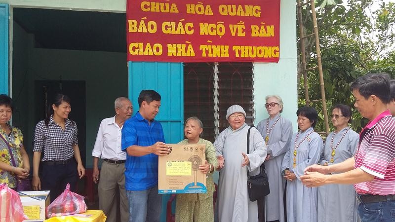 Thông tin tự giới thiệu ảnh 3 a hoa quang 3.jpg