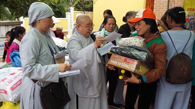 Thông tin tự giới thiệu ảnh 5 a hoa quang 5.jpg