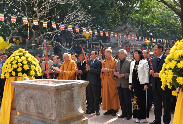 Hải Dương: Lễ tưởng niệm Đệ tam Tổ Huyền Quang ảnh 3 Hải Dương: Lễ tưởng niệm Đệ tam Tổ Huyền Quang ảnh 3