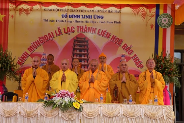 Khánh thành ngôi Liên Hoa bảo tháp chùa Linh Ứng ảnh 1 Khánh thành ngôi Liên Hoa bảo tháp chùa Linh Ứng ảnh 1