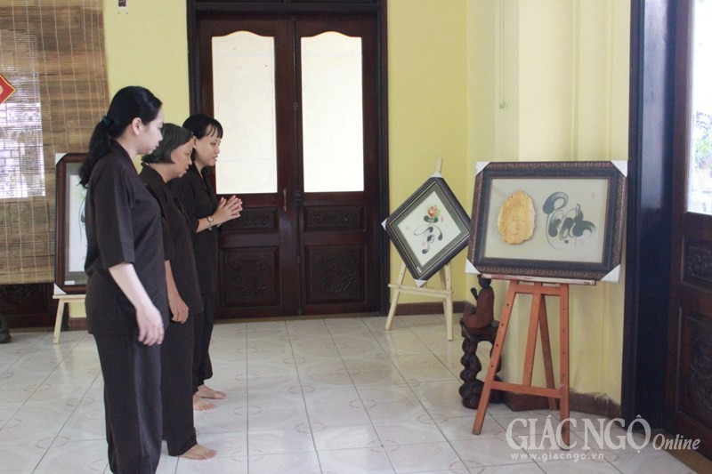 “Con về với Phật” ảnh 3 8tl.jpg